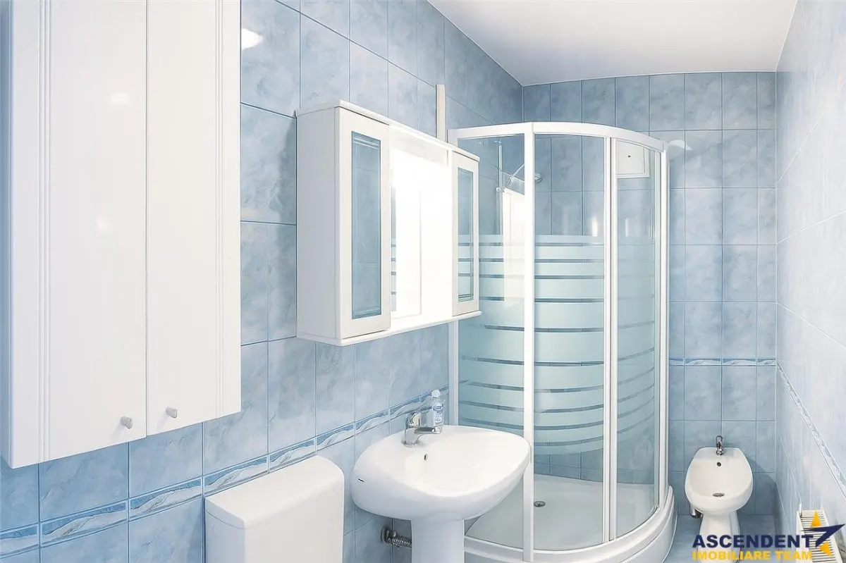 Mobilat si echipat, compozitie ergonomica, pe 3 camere, Ghimbav, Brasov - foto 4