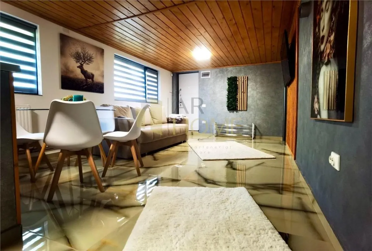 Vanzare casa vacanta, 9500 mp teren intravilan, in Valea Calugareasca, zona Casa Timis - foto 6