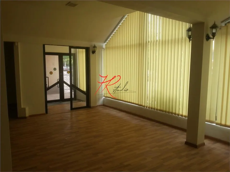 Vanzare cladire comerciala / restaurant Stefan cel mare - foto 13