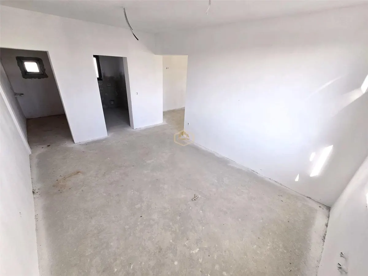 Casa Noua 4 camere | Teren 465 m² - foto 11