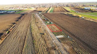 Video | Teren intravilan 743 mp la intrarea in Odoreu - foto 4
