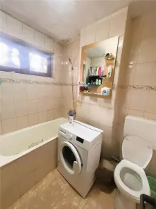 Etaj 1 - Apartament cu 2 camere | B-dul Closca - foto 13
