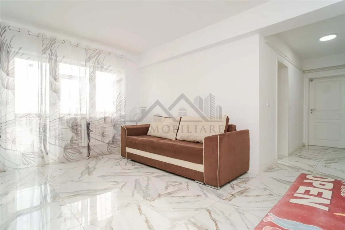 Oferta unica, 3 camere Centru - Targu Cucu - foto 1