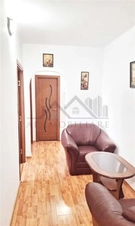 Apartament 3 camere zona Mircea cel Batran - foto 3