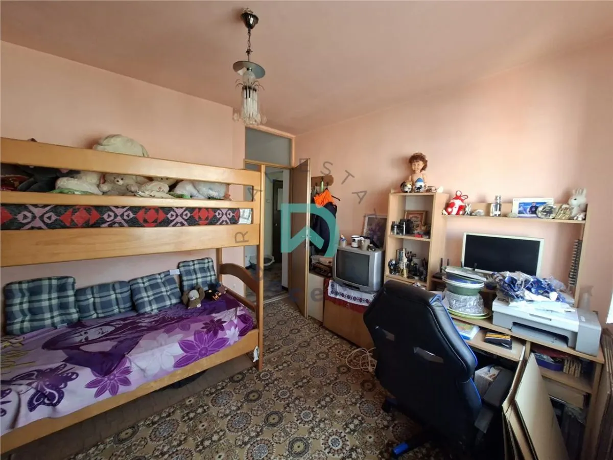Apartament de vanzare  Calea Bucuresti,  Brasov, loc de parcare concesionat - foto 6
