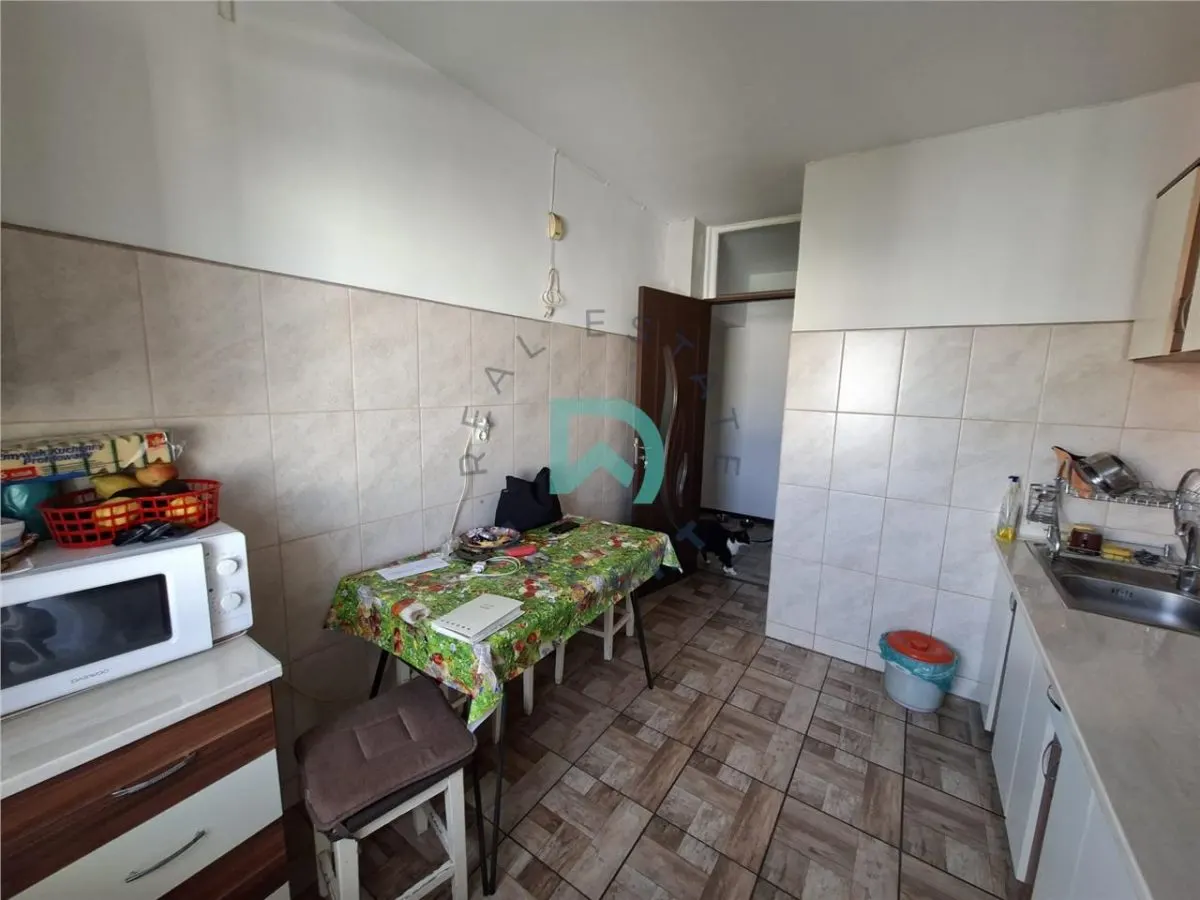 Apartament de vanzare  Calea Bucuresti,  Brasov, loc de parcare concesionat - foto 9
