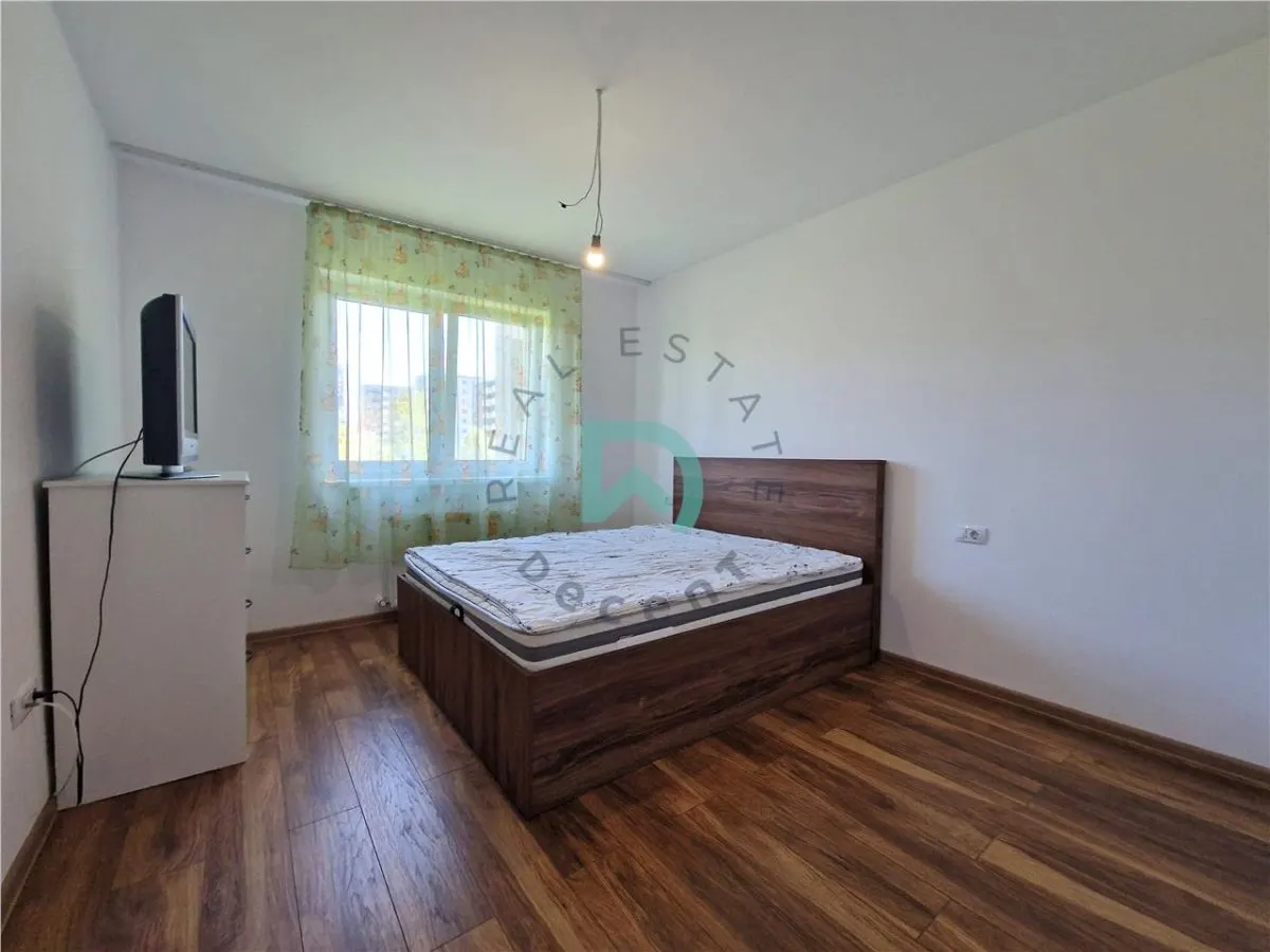 Apartament 2 camere, parcare, Tractorul, Brasov - foto 4