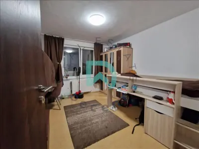 Apartament 3 camere Vlahuta, Brasov - foto 2