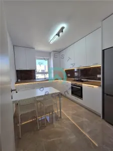 Apartament 3 camere Tractorul - Casa Nobel, 75 mp - Brasov - Brasov