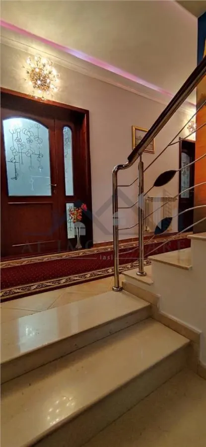 Tatarasi  str. Stejar  Vila Lux 200mp anul 2010 teren 426mp - foto 4