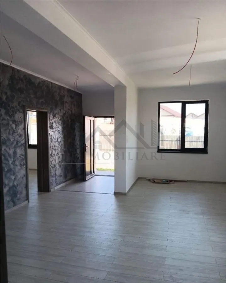 Valea Adanca Casa parter 4cam Su 90mp teren440mp beci Te muti imediat - foto 2