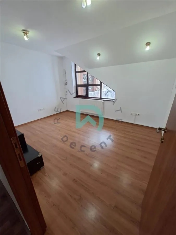 Spatiu birouri. 240 mp, zona Calea Bucuresti, Brasov - foto 22