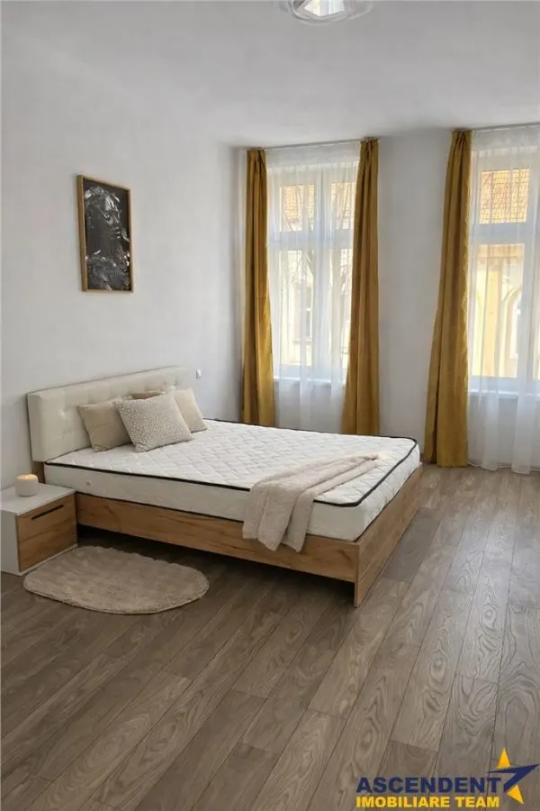 Apartament cu 3 camere, elegant si distinctiv, Central, Targu Mures - foto 2