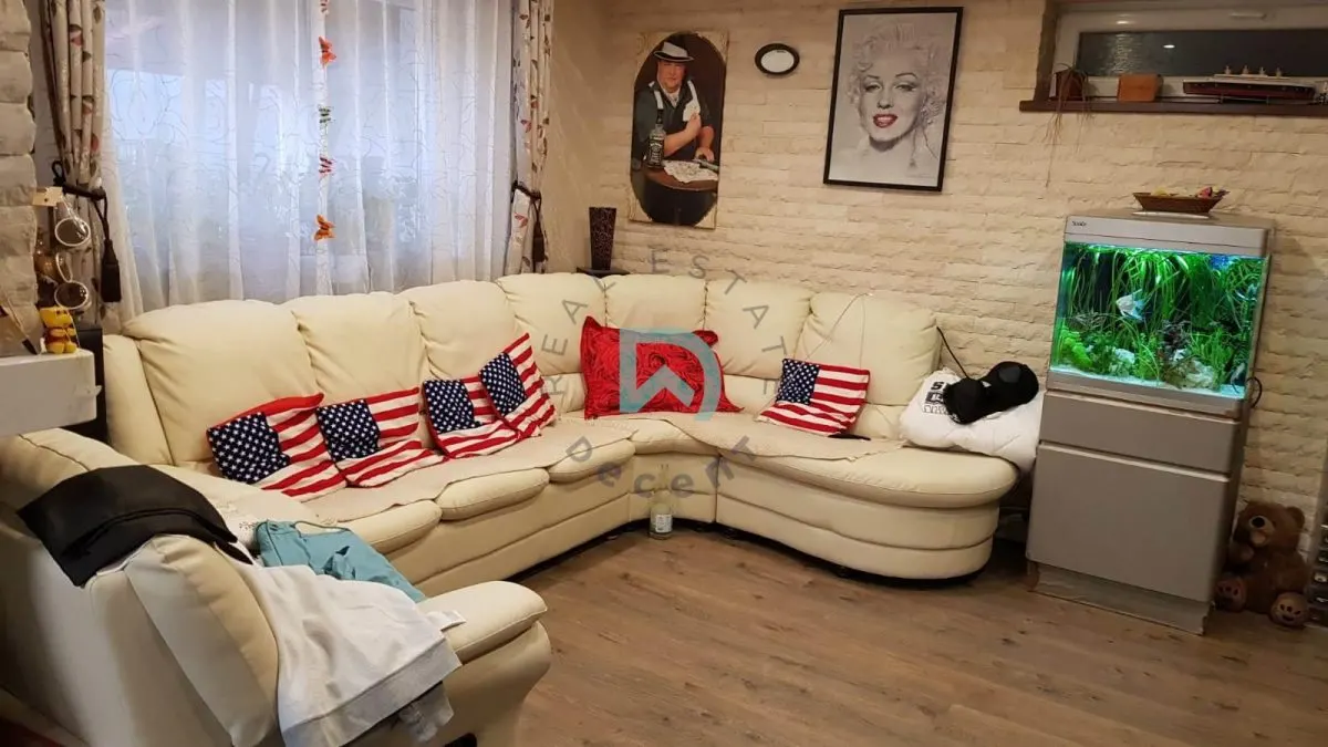 Casa de vanzare, Bunloc - foto 1