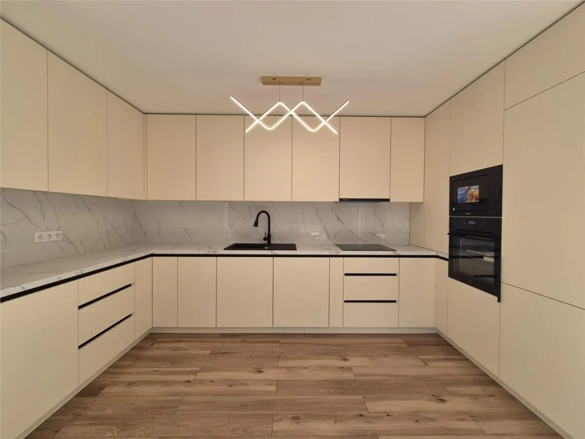Apartament 2 camere Prima inchiriere Complex rezidential Bloc Nou Loc Parcare - foto 1