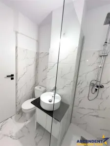 Decomandata, renovata, cu balcon, Racadau, Brasov - foto 6