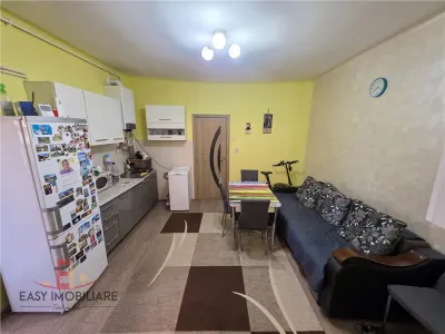 Casa 2 camere, Dambu Pietros, curte privata, renovat, Targu Mures - foto 3