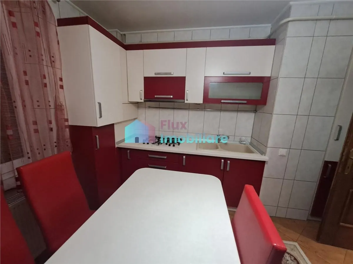 Apartament cu 4 camere G.Enescu etaj 3 - foto 5