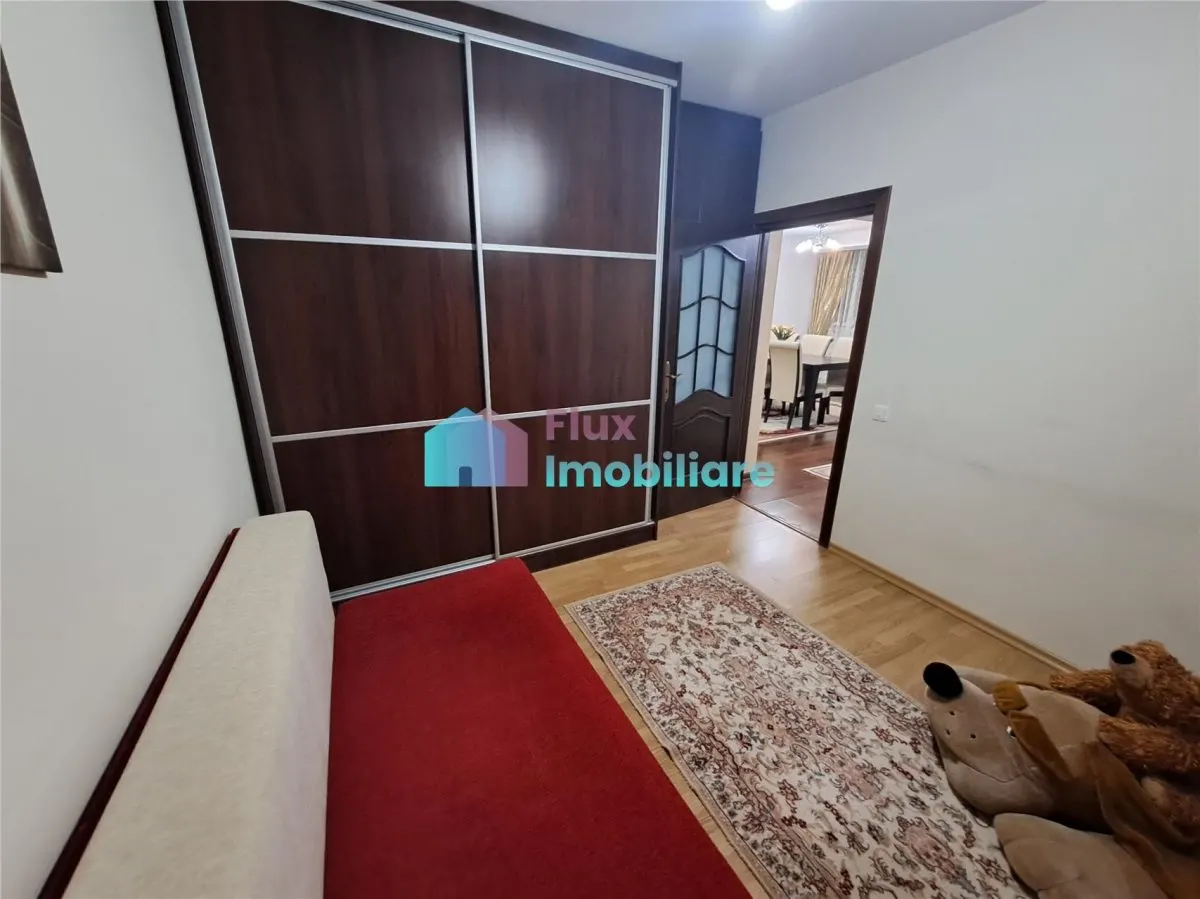 Apartament cu 4 camere G.Enescu etaj 3 - foto 10