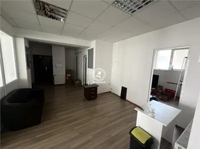 Spatiu birouri/comercial - foto 5