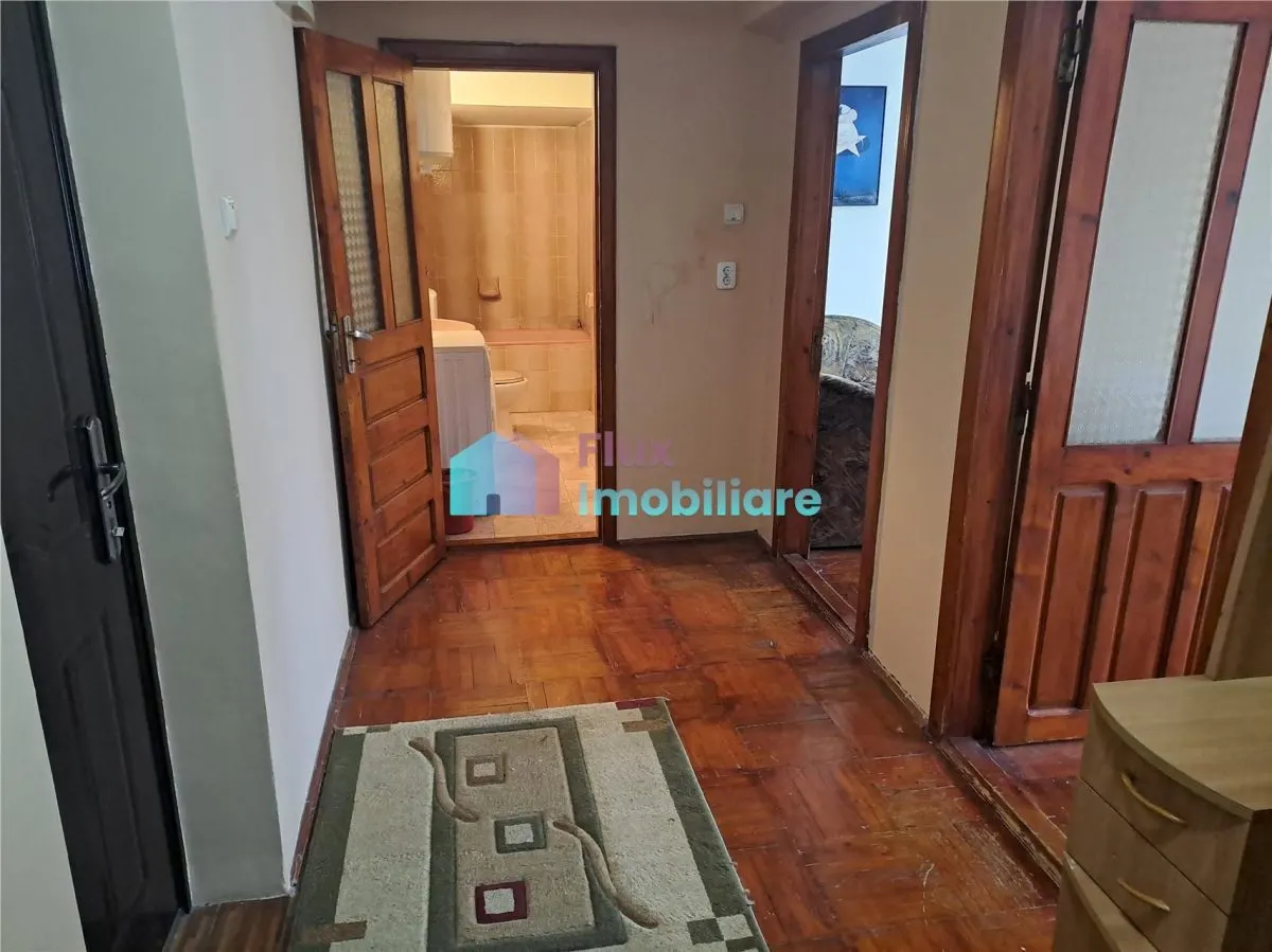 Apartament 2 camere Burdujeni zona garii - foto 1