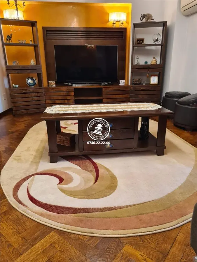 Apartament 3 camere de vanzare Podu Ros - foto 1