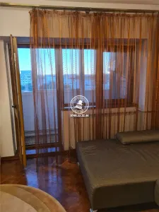 Apartament 3 camere de vanzare Podu Ros - foto 4