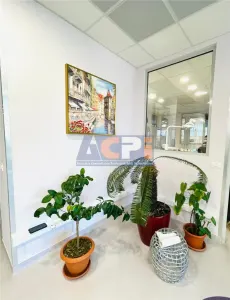 VANZARE SPATIU COMERCIAL Traian Mosilor Stradal Parcare proprie 0 Comision - foto 15