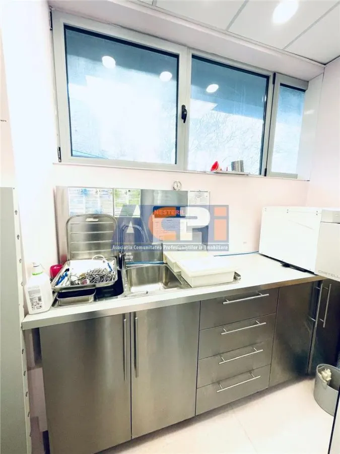 VANZARE SPATIU COMERCIAL Traian Mosilor Stradal Parcare proprie 0 Comision - foto 16