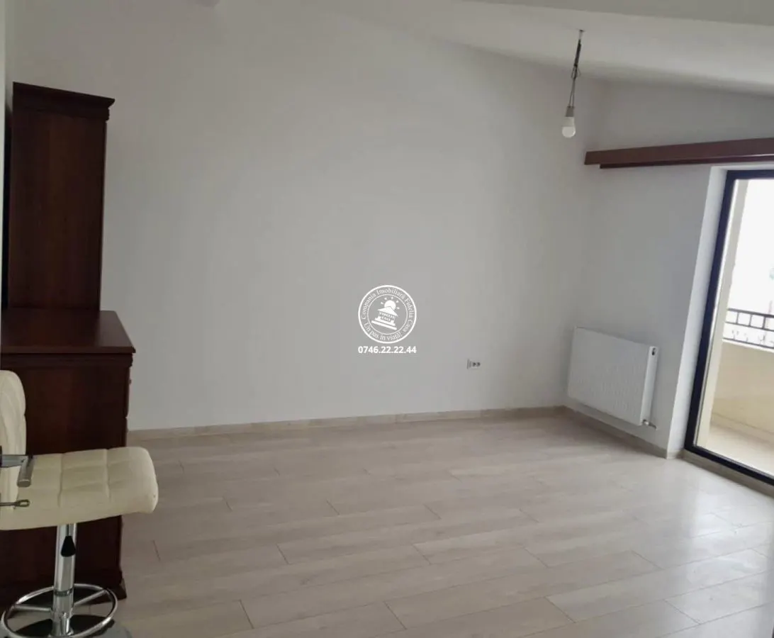 Apartament 3 camere de vanzare  Valea Lupului - foto 3