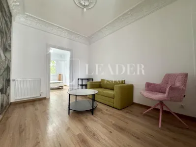 Stirbei Voda || Locuinta sau Birou | Apartament in vila cu 2 camere - Bucuresti