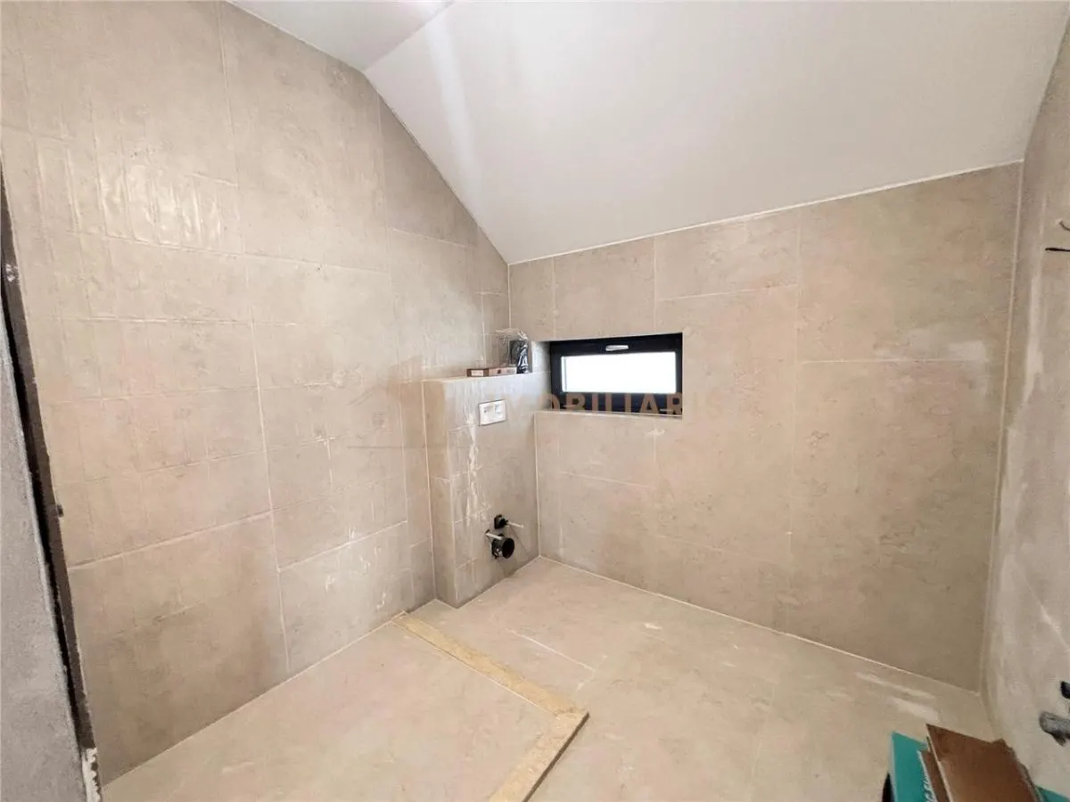 Casa individuala cu etaj - cartier Ferneziu - foto 12