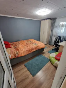 Casa tip parter zona Maracineni - foto 9