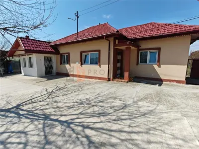 Casa tip parter zona Candesti - Candesti