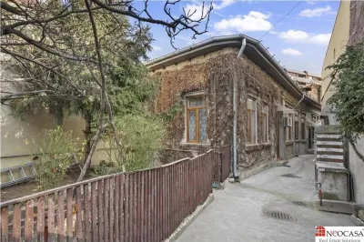 CASA DE VANZARE IN POZITIE CENTRALA - OPORTUNITATE DE EXTINDERE - Bucuresti