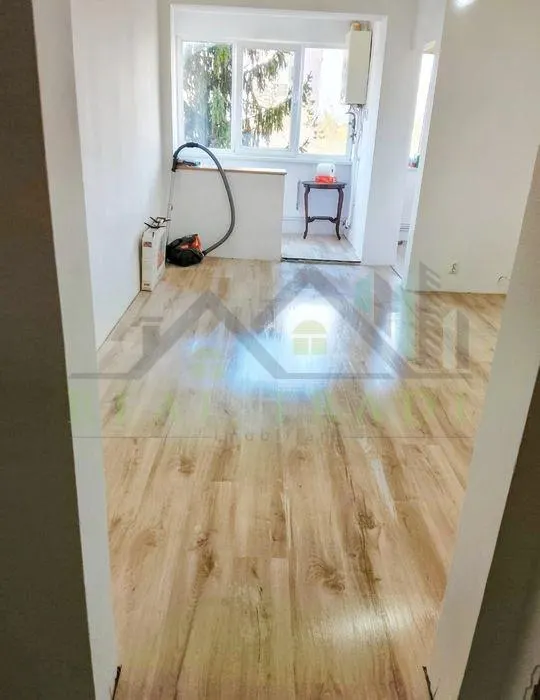 Garsoniera renovata Astra- Soarelui - foto 1