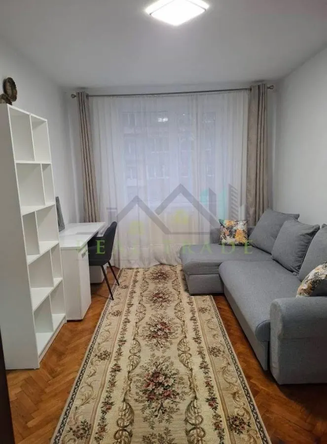 Apartament 3 camere decomandat zona Harmanului - foto 4