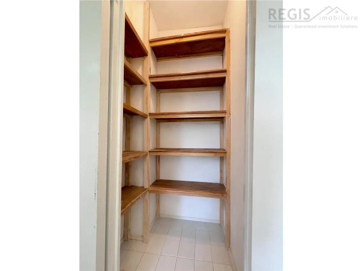 Apartament 2 camere la etaj intermediar pe Calea Bucuresti - foto 12