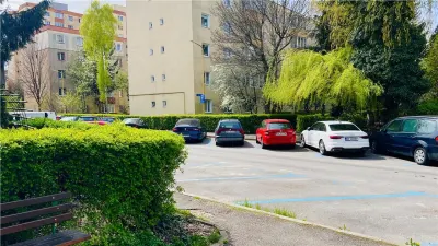 Apartament de vanzare 3 camere cu pivnita mare, Astra, Brasov - Brasov