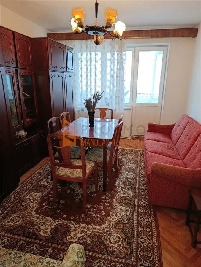 Apartament 3 camere cf 1 decomandat zona Crang - foto 1