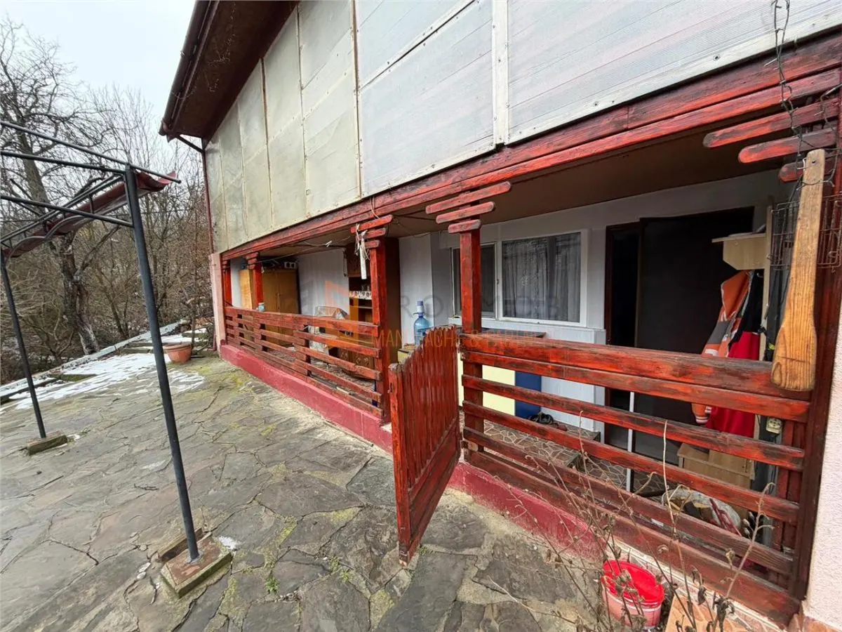 Casa tip P+1  zona Gura Tegii - foto 2
