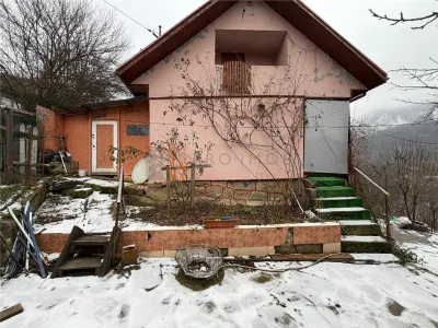 Casa tip P+1  zona Gura Tegii - foto 4