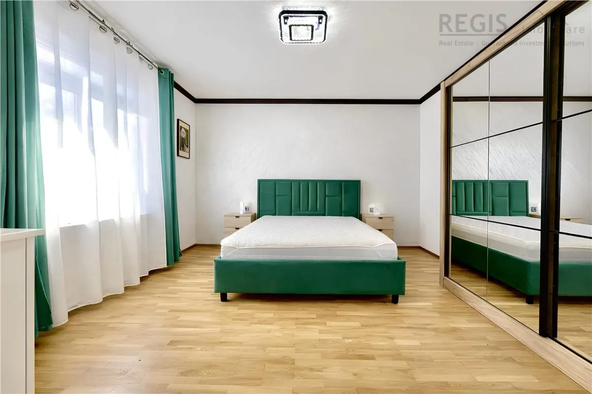 Garsoniera renovata langa Strada Sforii de inchiriat - foto 1