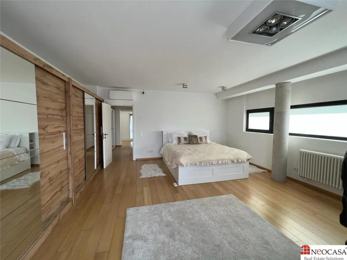PROPRIETATE REMARCABILA - ELEGANTA, SPATIU, ARHITECTURA, NUMEROASE FACILITATI - foto 13