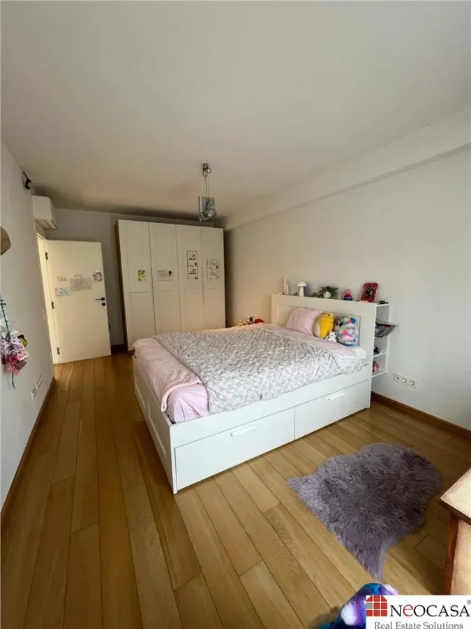 PROPRIETATE REMARCABILA - ELEGANTA, SPATIU, ARHITECTURA, NUMEROASE FACILITATI - foto 17