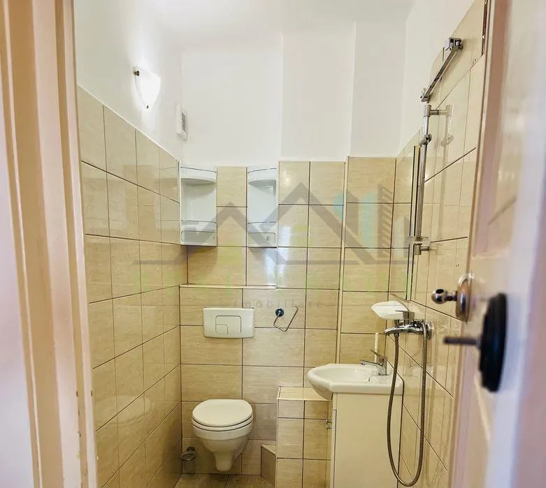 Apartament 2 camere etaj intermediar Centrul Civic - foto 8
