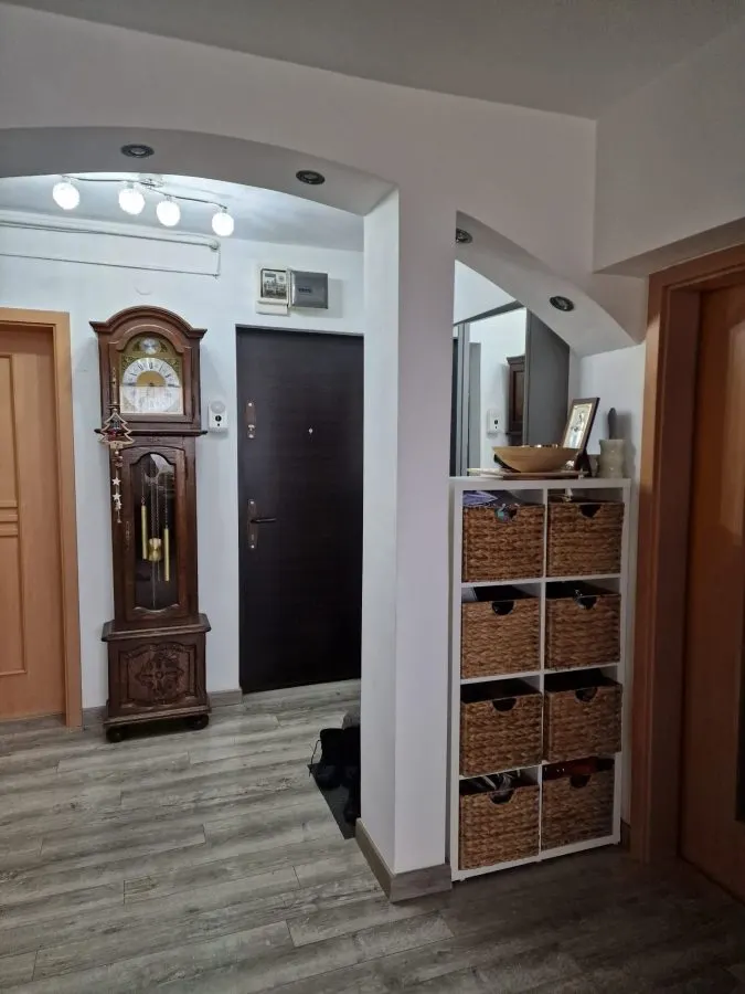 Apartament 2 camere decomandat Astra- Sitarului - foto 4
