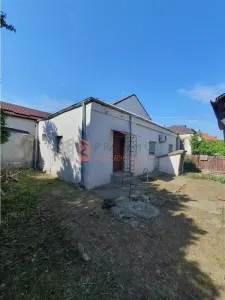 Casa tip parter + teren zona Centru - foto 7