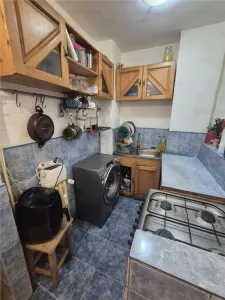 Vanzare apartament 2 camere | Titan | Codrii Neamtului | etaj 7/10 | renovat | bloc 1978 | - foto 11
