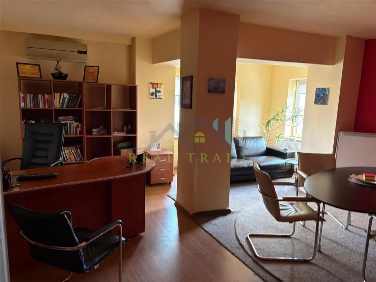 Apartament 4 camere Centrul Civic- Kogalniceanu - foto 1